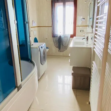 بيت ضيافة Stanza A Casa Marina