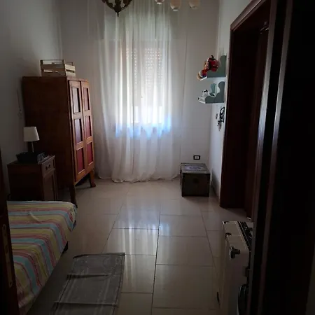 Stanza A Casa Marina بيت ضيافة روسولينا